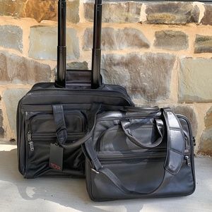 Like NEW Tumi 2 Piece Briefcase Set